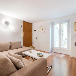  Appartamento Villafranca Loft, Modern Nearby The Station